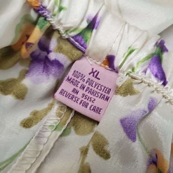 Floral satin pajama pants - Picture 4 of 4